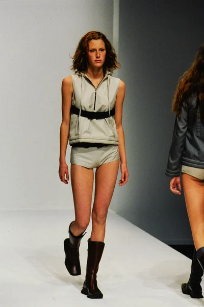 Look 7